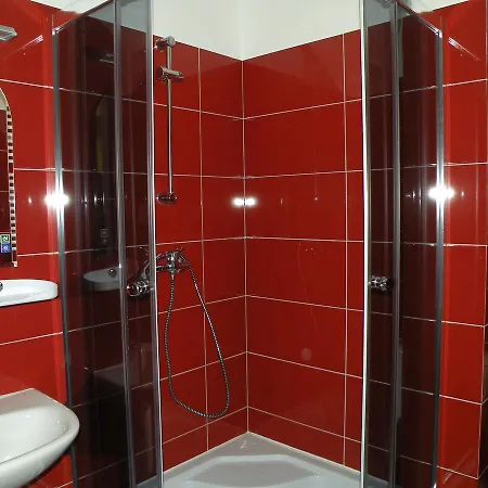 Dom Zdrojowy W Jedlinie Zdroju Hotel apartamentowy *