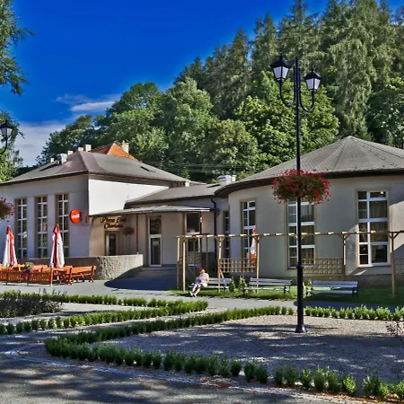 아파트호텔 Dom Zdrojowy W Jedlinie Zdroju