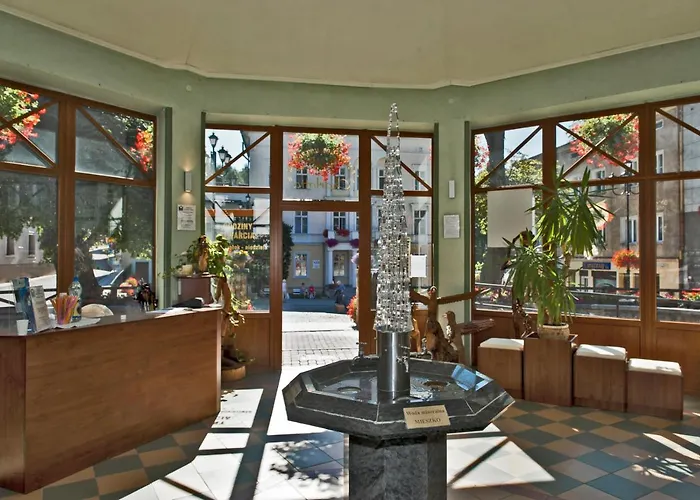 Dom Zdrojowy W Jedlinie Zdroju Aparthotel Jedlina-Zdroj